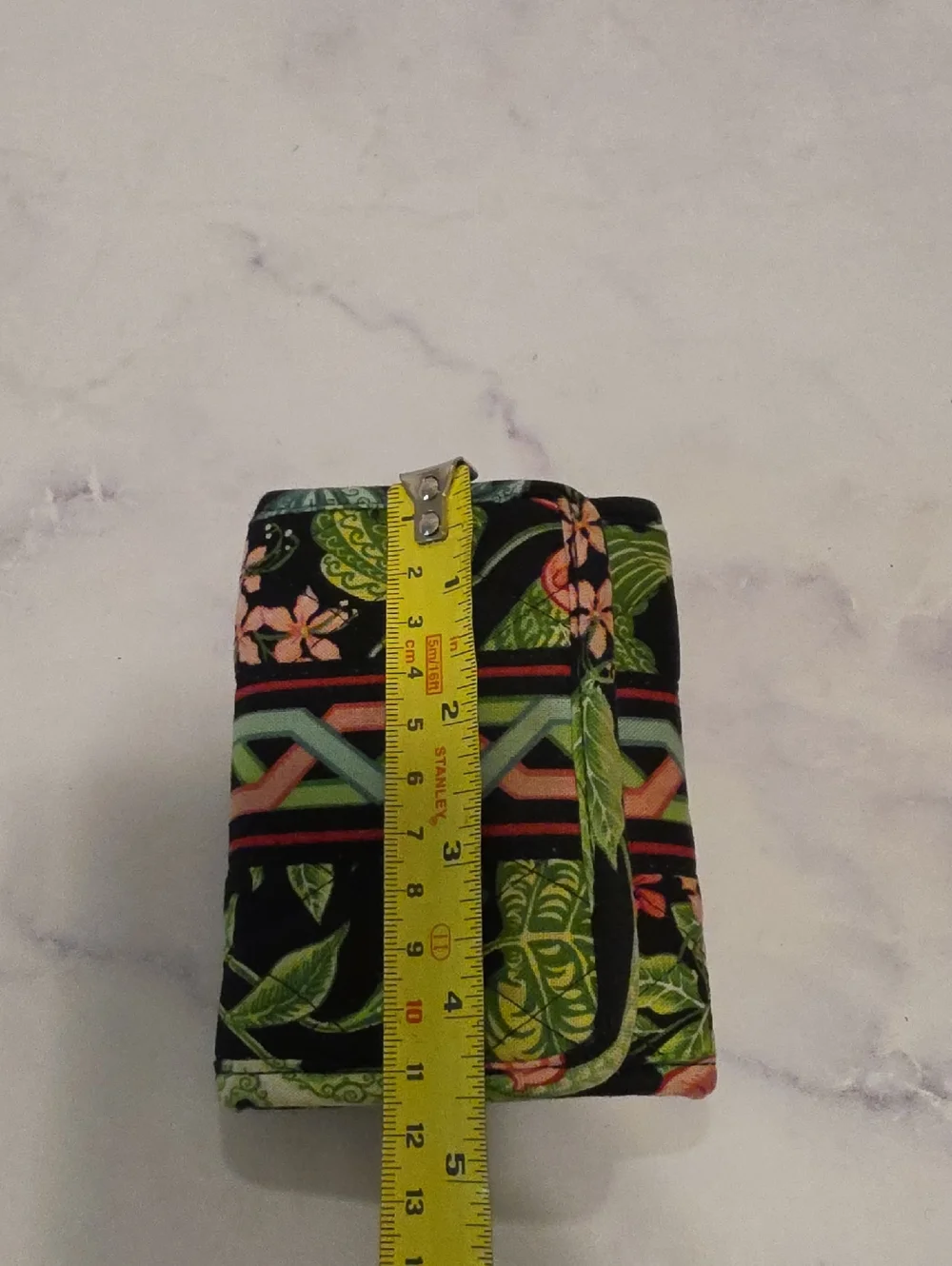 Vera Bradley Floral Pattern Fold  Women's Wallet - Black & Green - Picture 4 of 7